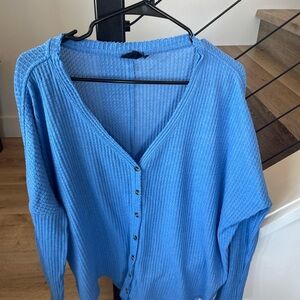 Over Sized Women’s Urban Outfitter Waffle Shirt